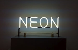 Le néon personnalisé - objet d'éclairage décoratif le plus en vogue